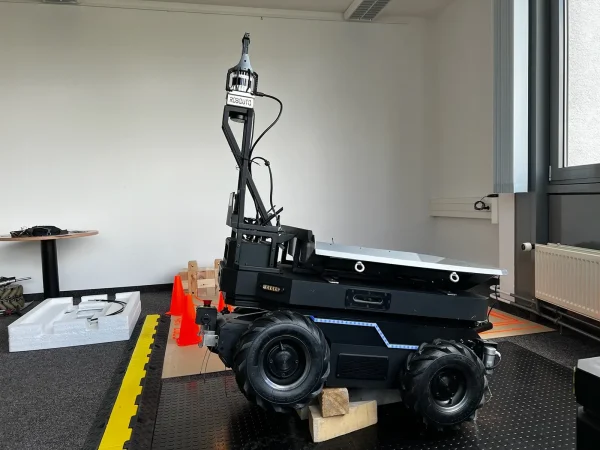 Antero3 – Intelligenter Roboter für Baustellenlogistik (Копировать) - Image 4